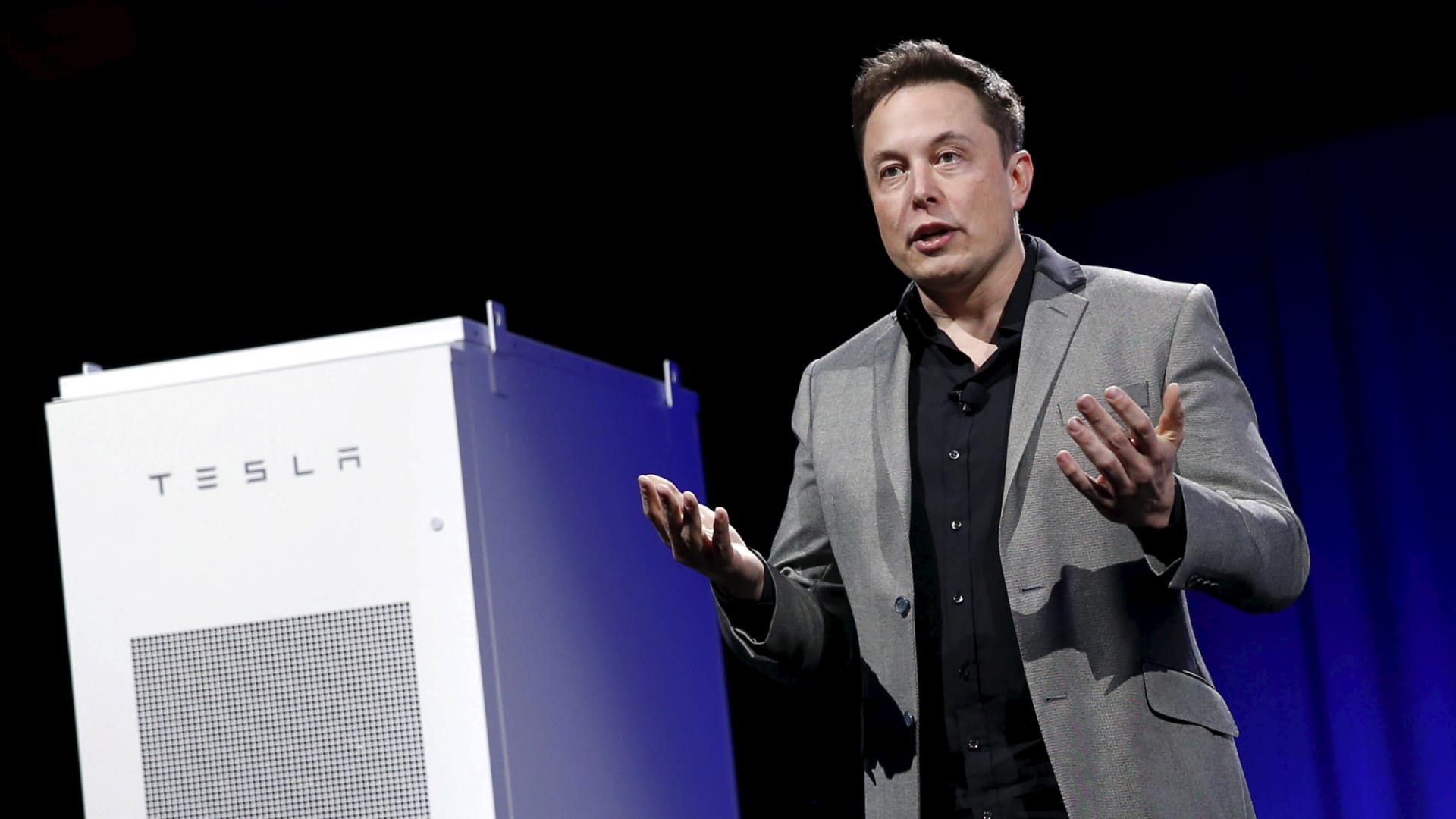 Tesla recalls 10,500 Powerwall 2 systems due to overheating, fire risk