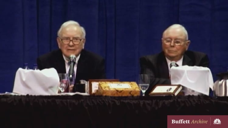 Cash fortress Berkshire closes gap with S&P 500 as AI worries depress Wall Street