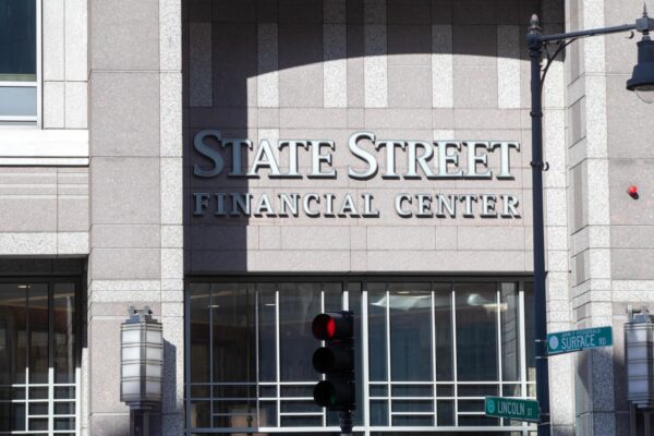 ETF giant State Street says 401(k) plan to face new low-cost challenge