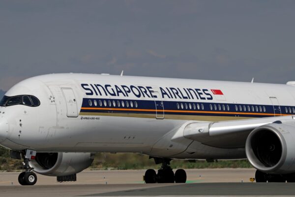 Singapore Airlines earnings sink 82% in second quarter, well below forecasts on Air India drag