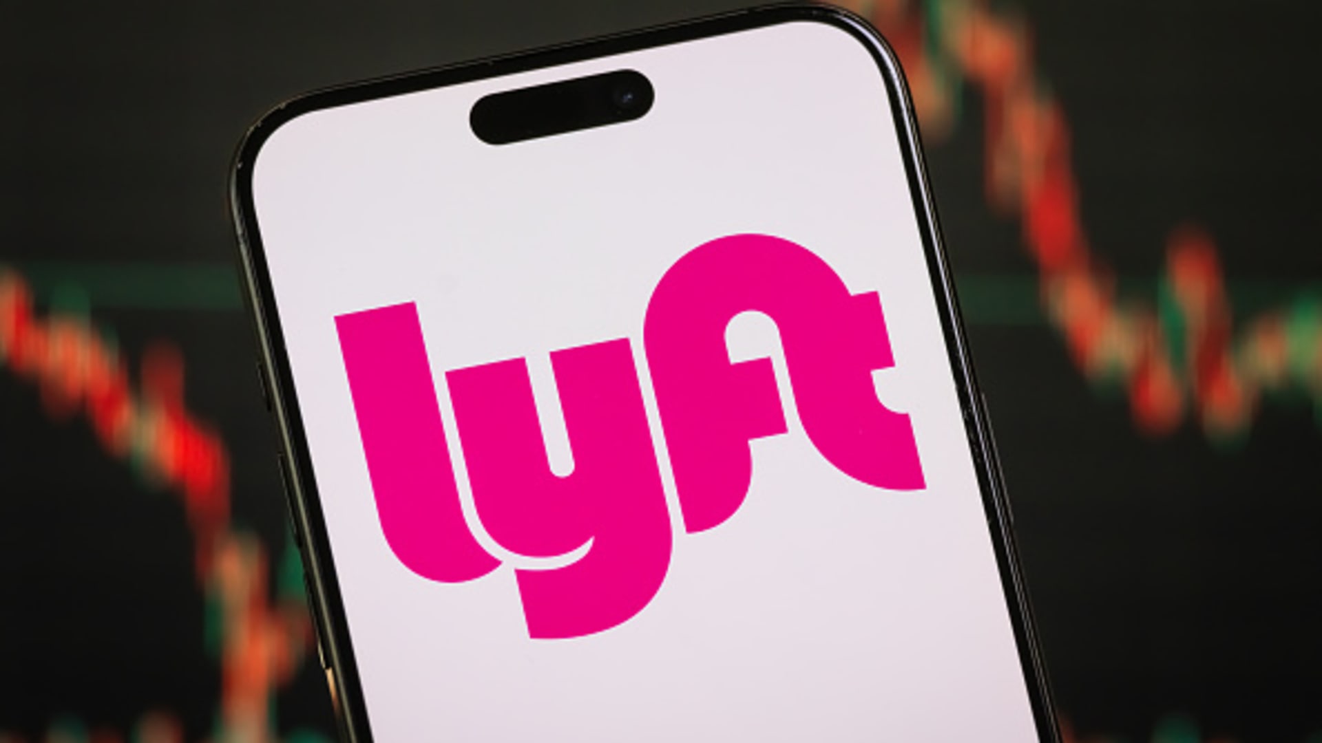 Lyft, United launch loyalty program after Delta partnership ends