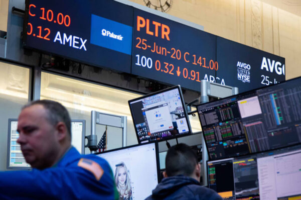 Stocks from Palantir to Snap could see big swings on earnings this week