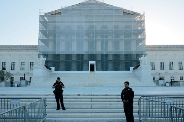 Appeals court rejects Trump bid to halt full payments