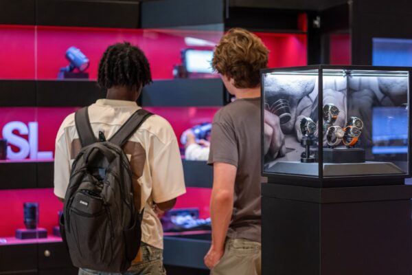 New month brings uneven performance