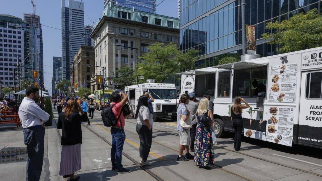 America’s food trucks nearing  billion business, but it’s rough road