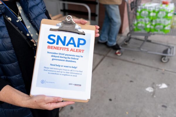 Trump admin orders food stamp payments be undone