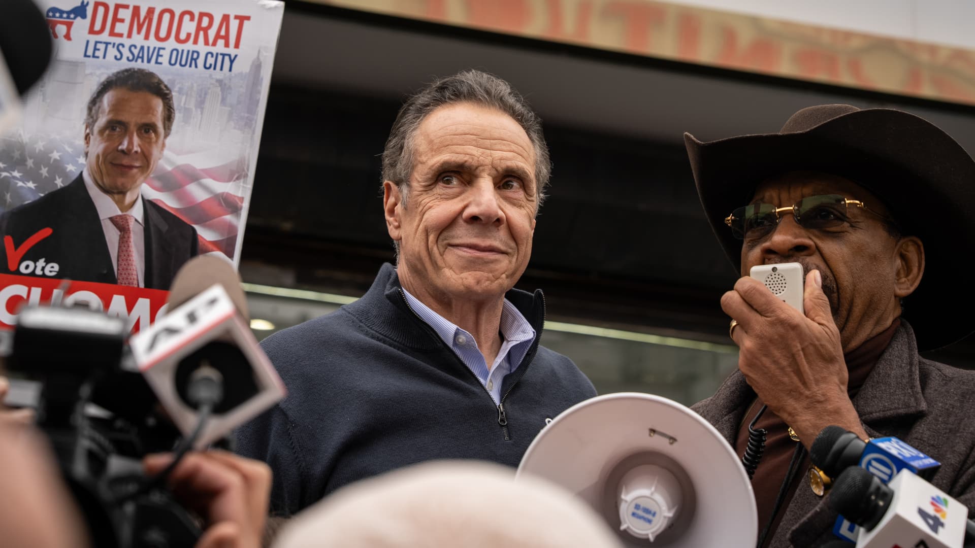 Trump tells New York ‘you must vote’ for Cuomo over Mamdani on eve of mayoral election