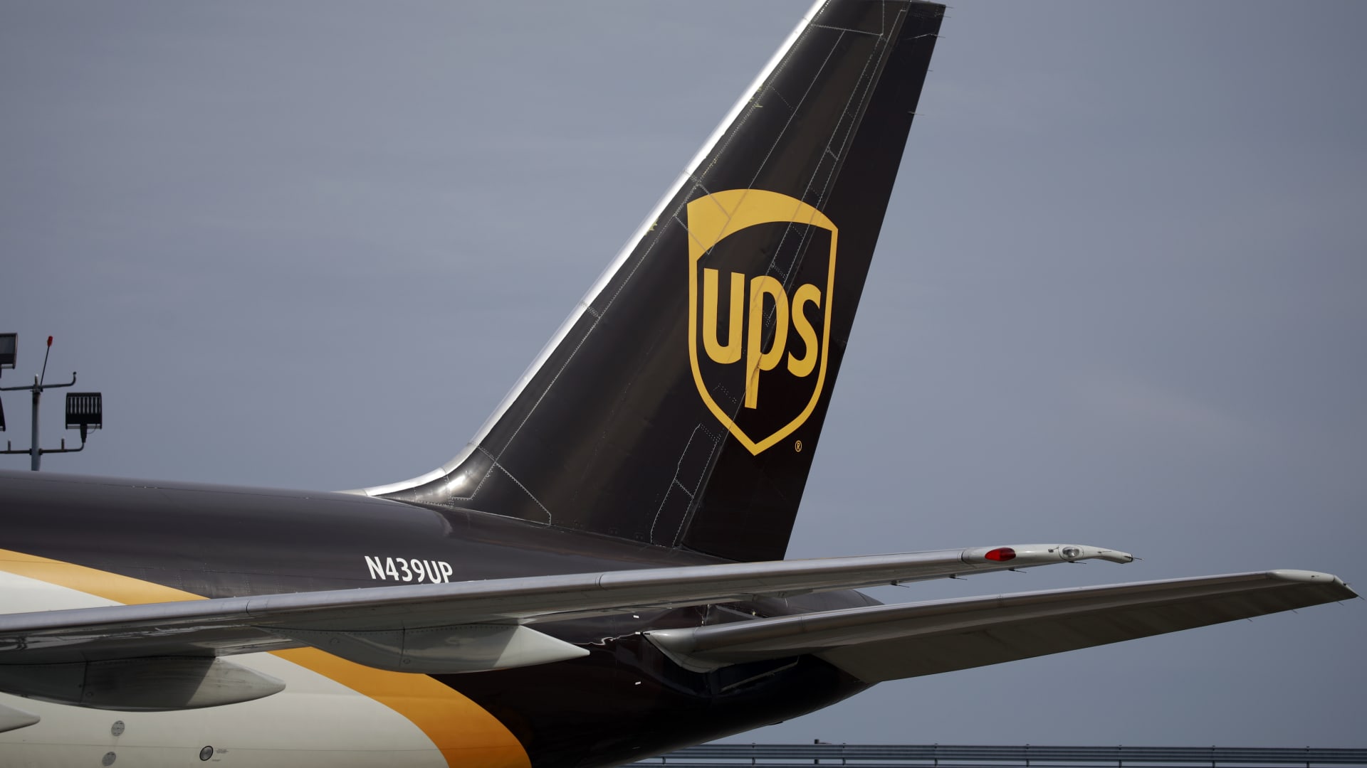 Shipping impact from plane grounding after UPS crash seen as ‘minimal’