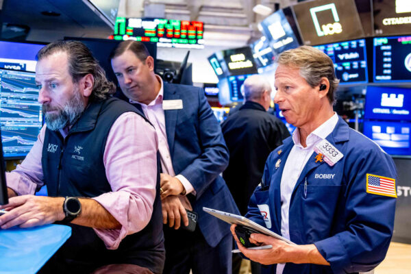 Stocks regain footing after shakeout