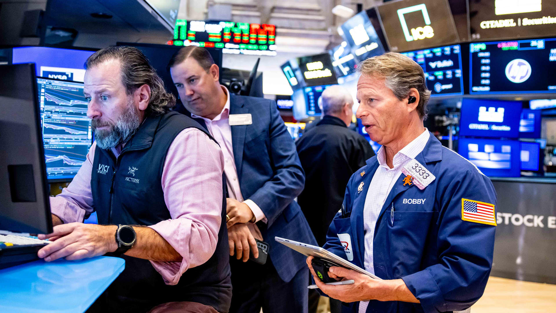 Stocks regain footing after shakeout