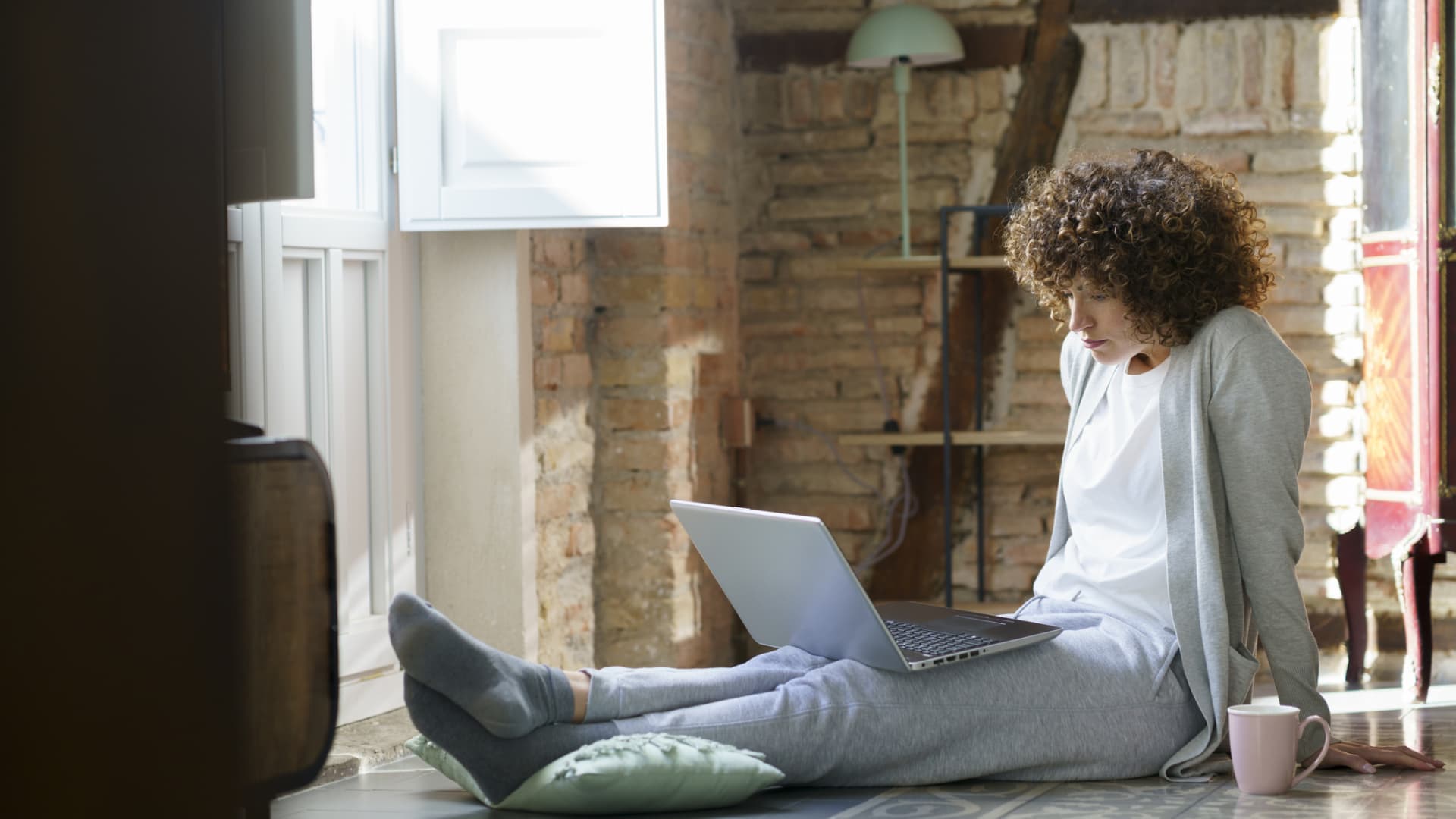 This neuroscientist-approved habit tracks my progress—and boosts my happiness