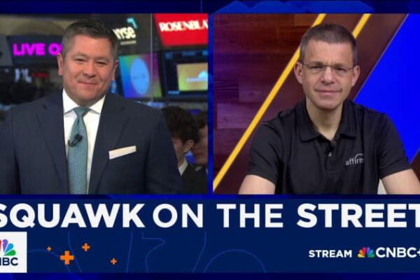 Federal employees are losing shopping interest