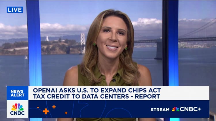 Intuit pays OpenAI 0 million, TurboTax integrates ChatGPT