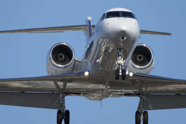 Private-jet demand is on the rise amid government shutdown