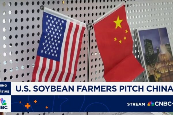 American farmers push to boost China soybean sales