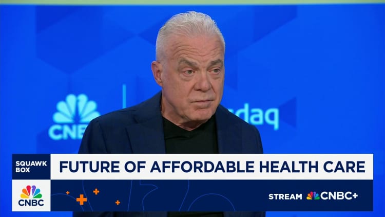 Verizon chairman Mark Bertolini says board needed to revive company