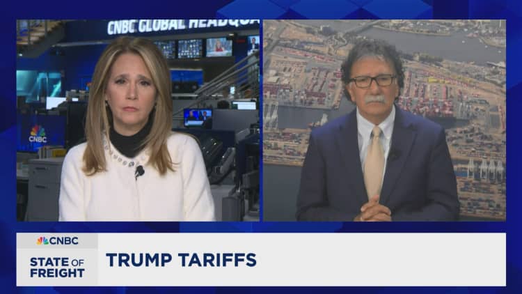 China trade plummets and U.S. freight market enters recession watch