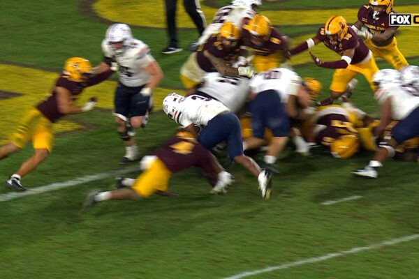 Arizona's Kedrick Reescano punches it in from one yard for the TD, extending lead over Arizona State