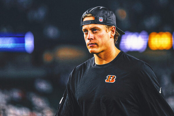 2025 NFL Week 12 Buzz: Joe Burrow Takes Big Step Forward to Returning