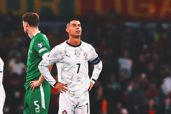 Cristiano Ronaldo Sent Off After Elbowing Ireland Defender in World Cup Qualifying