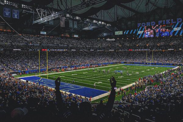 Packers-Lions Thanksgiving Game on FOX To Feature Jack White Halftime Show