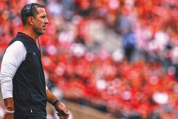 Wisconsin Sticks By Luke Fickell, Will Keep Him as Head Coach for 2026 Season