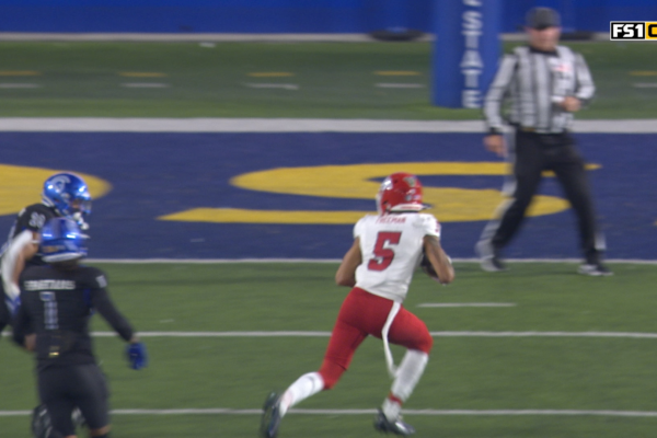 Fresno State's E.J. Warner throws 37-yard TD to Josiah Freeman, extending lead over San Jose State
