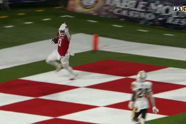 Fresno State's Jonathan Arceneaux rushes 58-yard TD breaking open lead against Wyoming