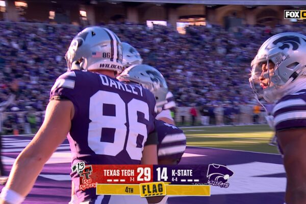 Kansas State's Garrett Oakley catches nine-yard TD, shrinking deficit against Texas Tech