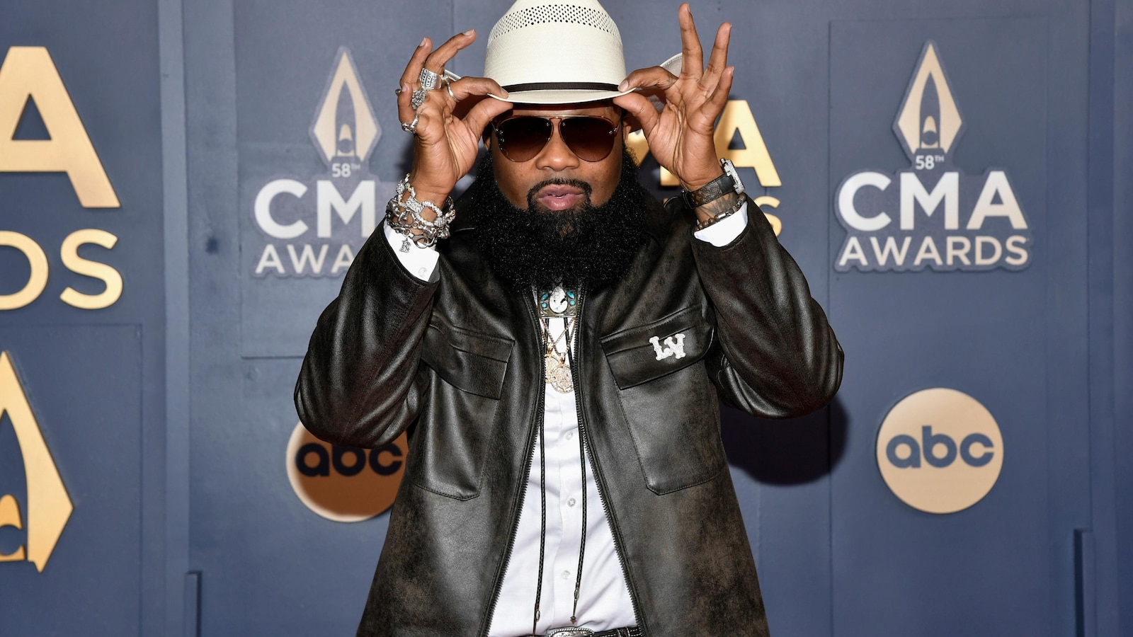 AI country hit ‘Walk My Walk’ sparks questions of attribution, ethics