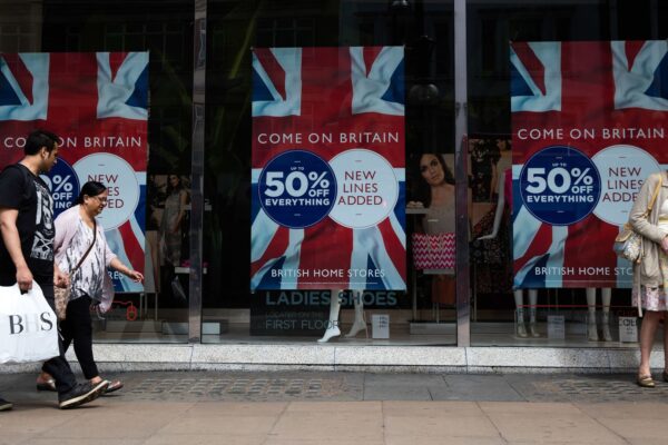 UK economy unexpectedly shrunk before Budget