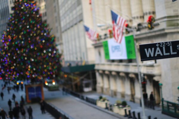 5 things to know before the stock market opens Monday