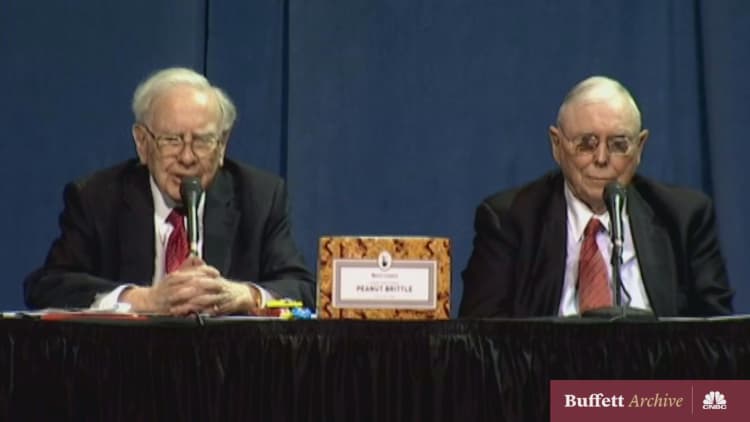 Abel takes over for Buffett in less than two weeks. Wall Street has some advice for new Berkshire CEO