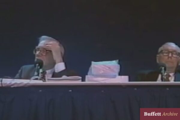 Berkshire Hathaway is on track to lag behind the S&P 500 in Buffett’s last year as CEO