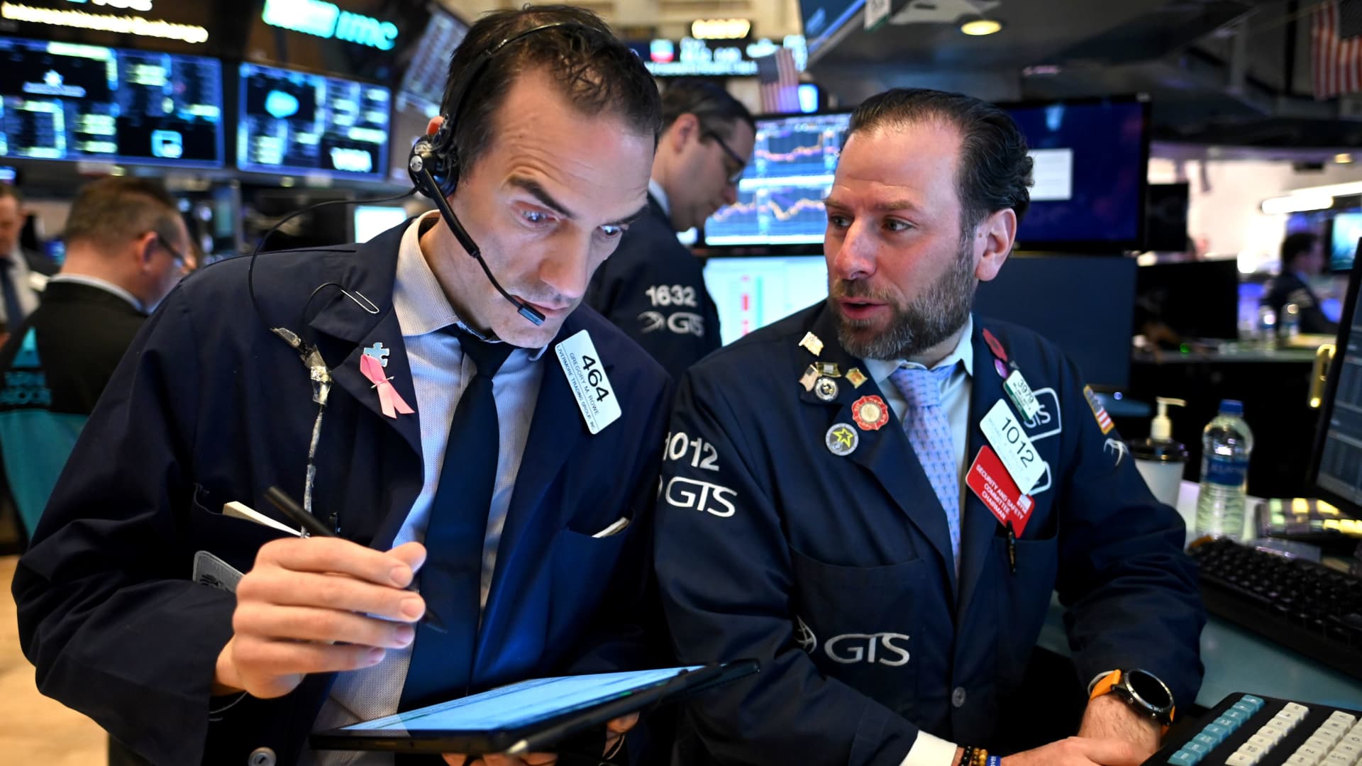 Nike gets named a top pick at Jefferies — plus, what’s next for Starbucks stock