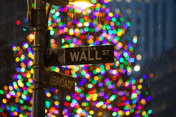 5 things to know before the stock market opens Monday