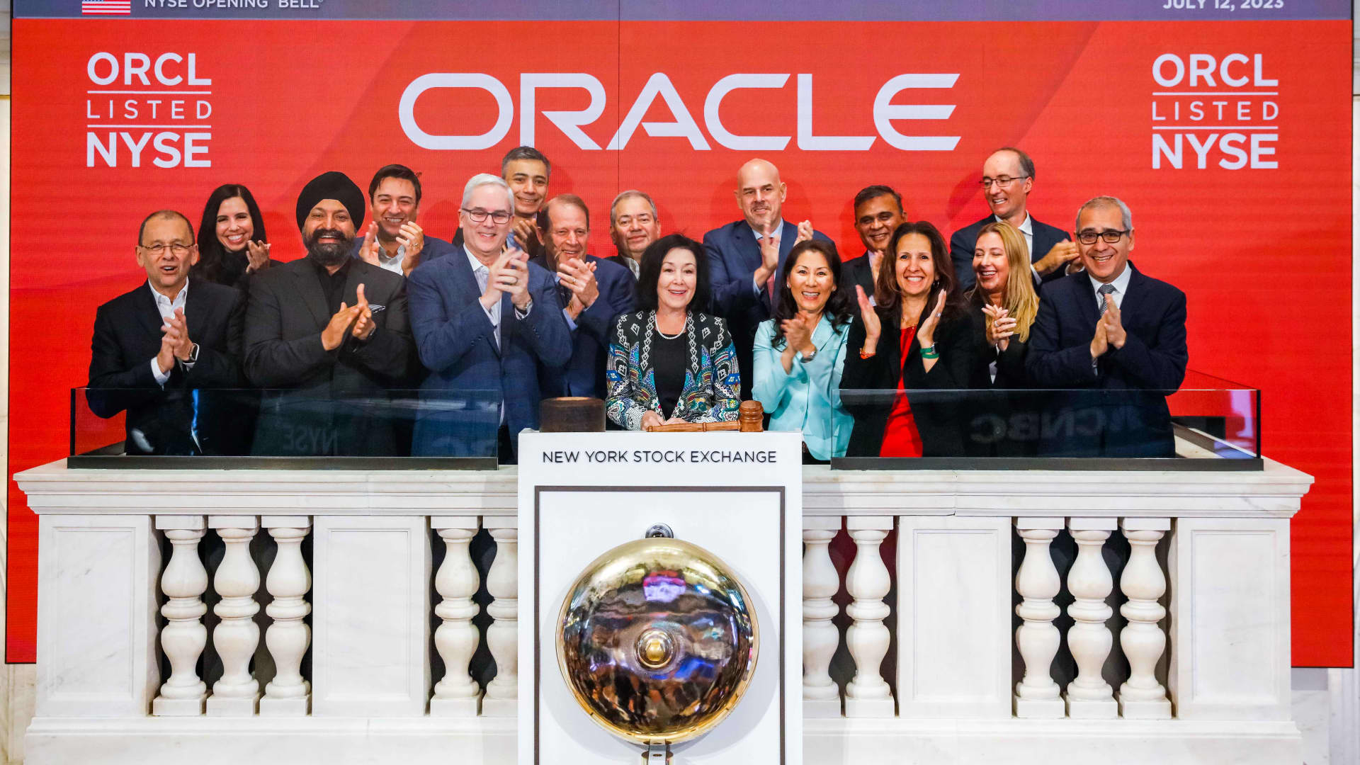 Stocks making the biggest moves premarket: ORCL, CRWV, NKE, COIN