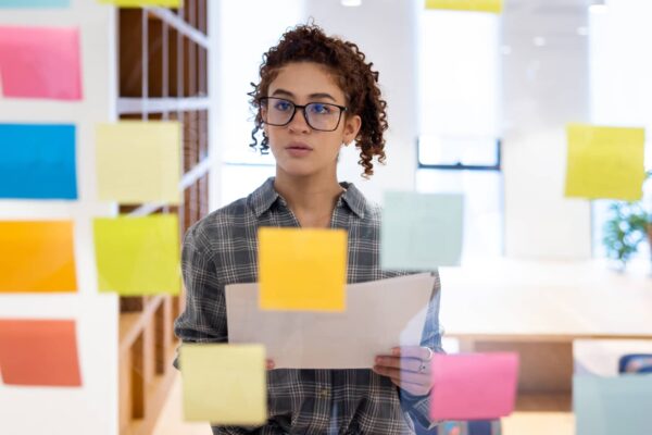 Add these 2 routines to your workday in 2026, says focus and productivity expert