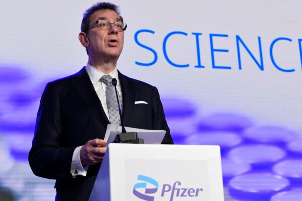 Pfizer strikes deal with YaoPharma for obesity pill