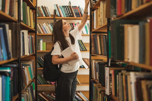 Student loan borrowers unaware of income-based plans, forgiveness options