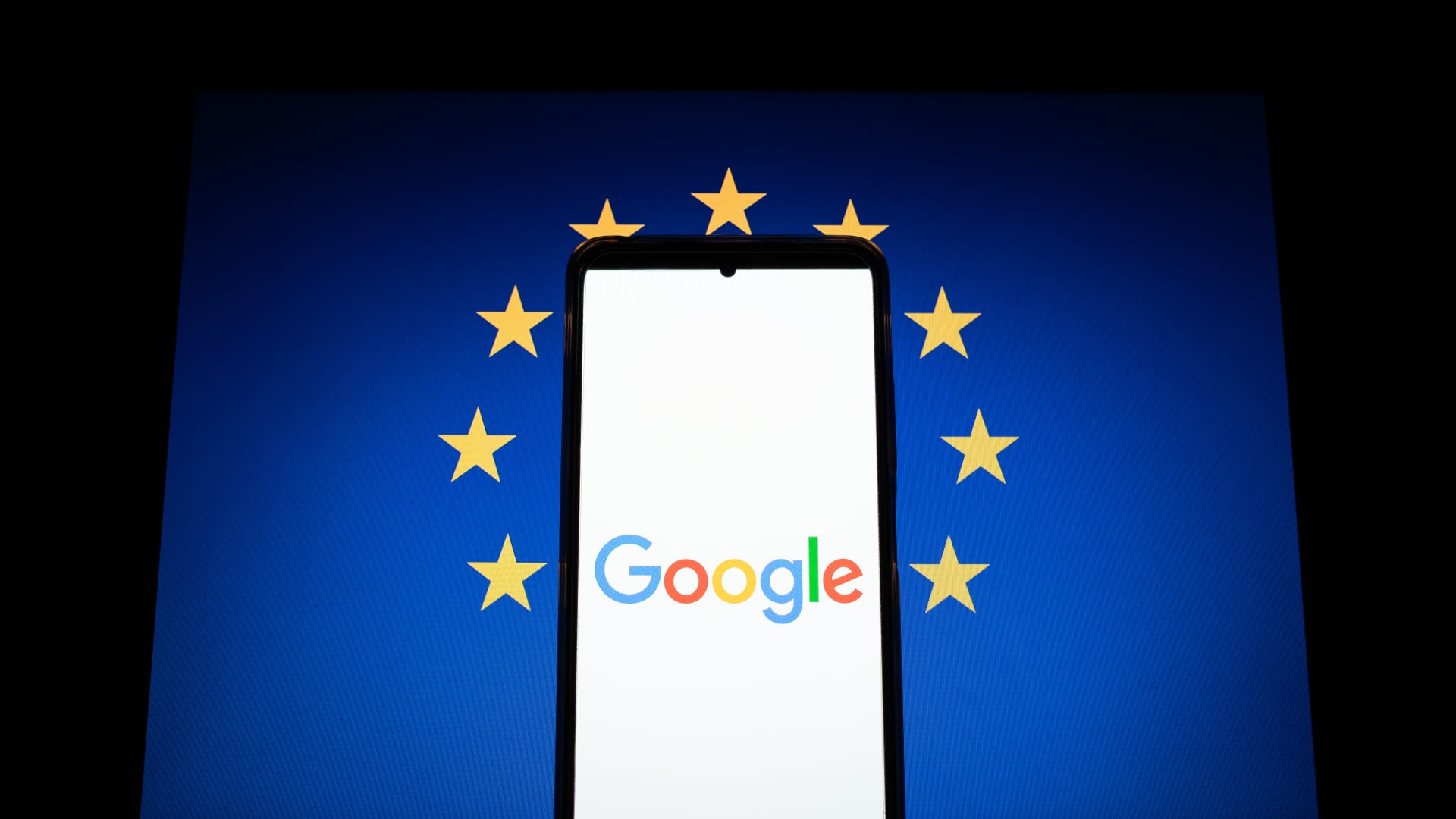 Google hit with EU antitrust probe over use of online content for AI