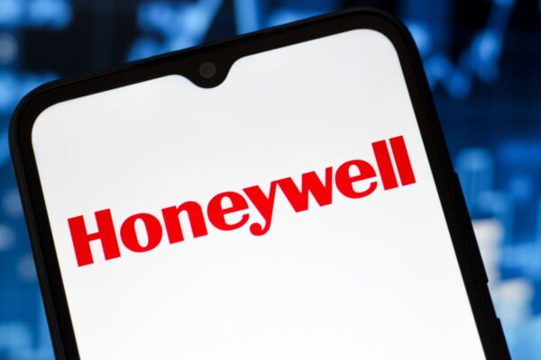 Honeywell, Strategy, Oracle & more