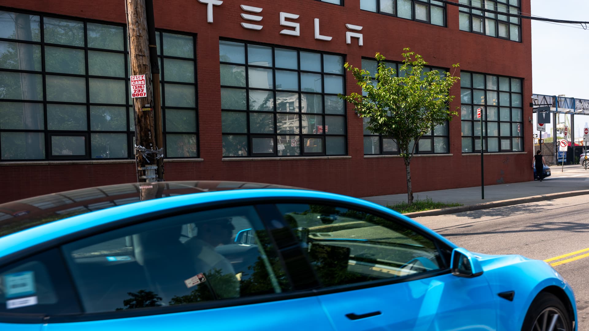 Morgan Stanley’s new Tesla analyst downgrades stock over valuation concerns