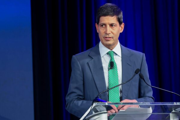 Hassett Fed chair odds fall, Warsh chances surge on Kalshi after Trump comments