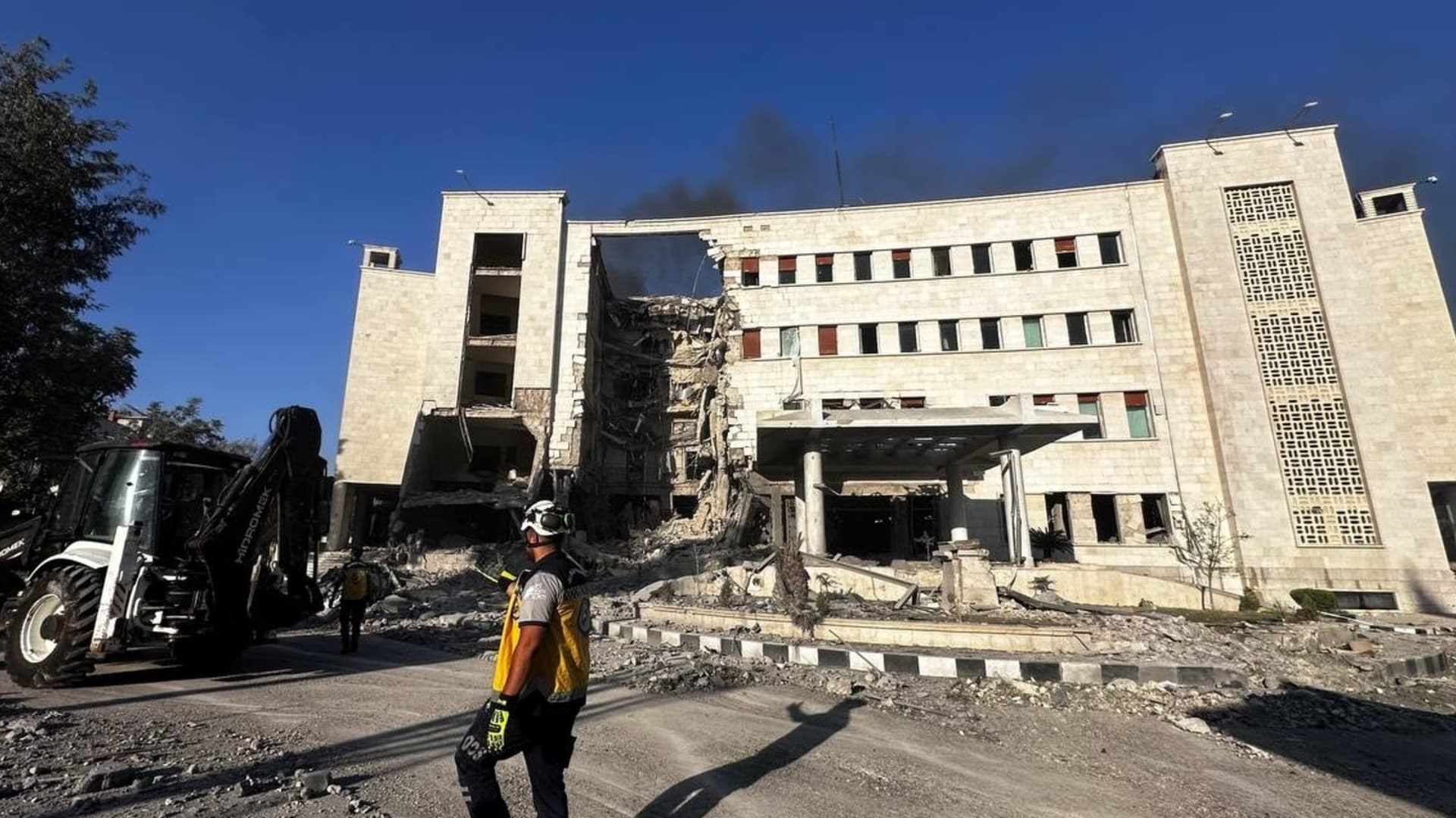 U.S. military personnel killed in suspected Islamic State attack in Syria