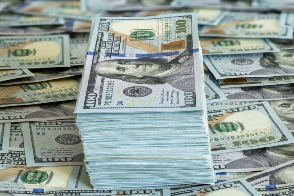 Need Money Fast? These 4 Cash-Advance Apps Can Help