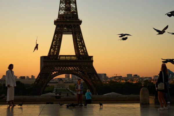 European markets open higher; Ukraine peace talks in focus