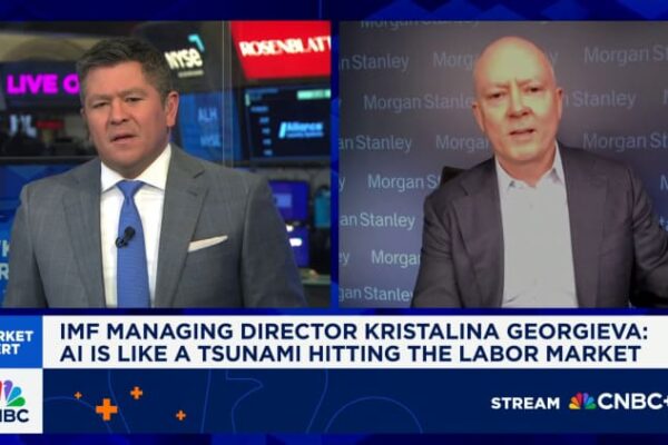 What Harvard researchers learned about human use of AI in office work