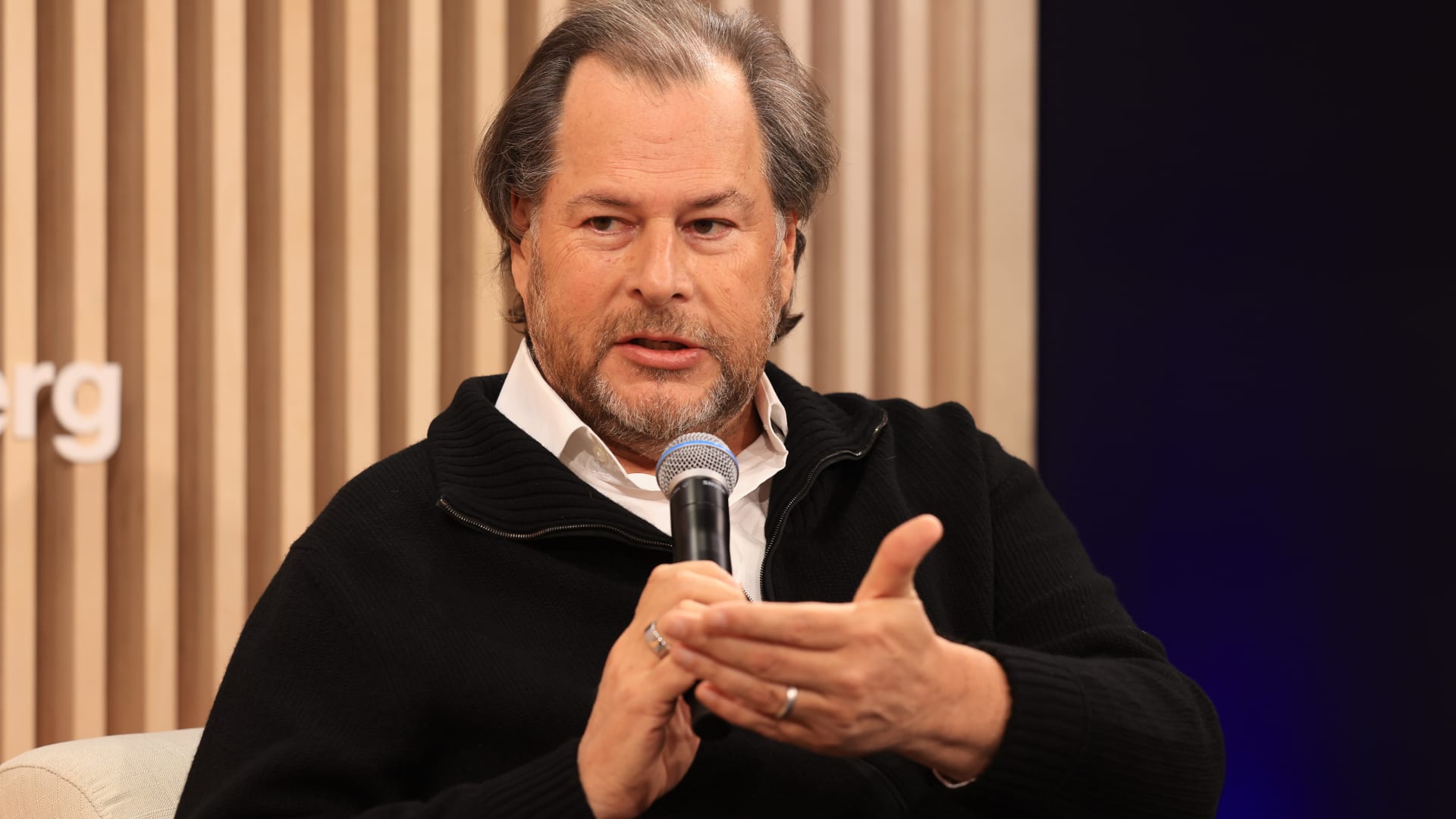 Salesforce CEO calls AI a ‘commodity feature’