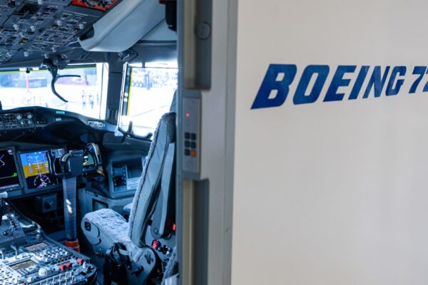 Cramer says Boeing is a buy here — plus, bank stocks keep rolling